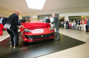 Cars Gallery presenta el nuevo Ferrari GTC4LUSSO