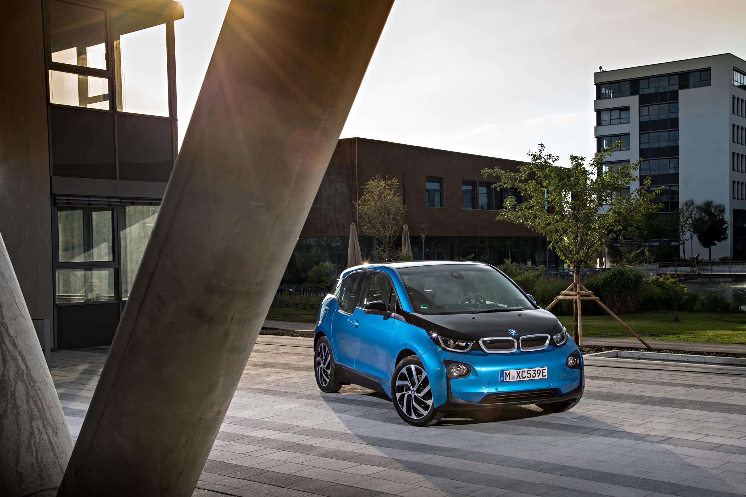 P90228438_highRes_bmw-i3-94ah-07-2016