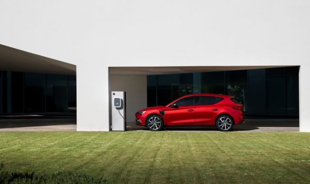 SEAT-Leon-e-Hybrid (6)