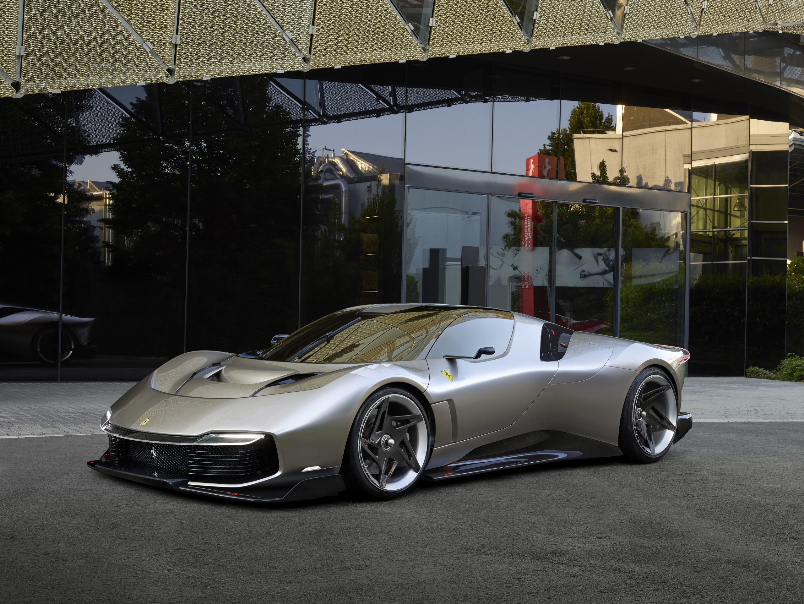 Ferrari_KC23_Static_02